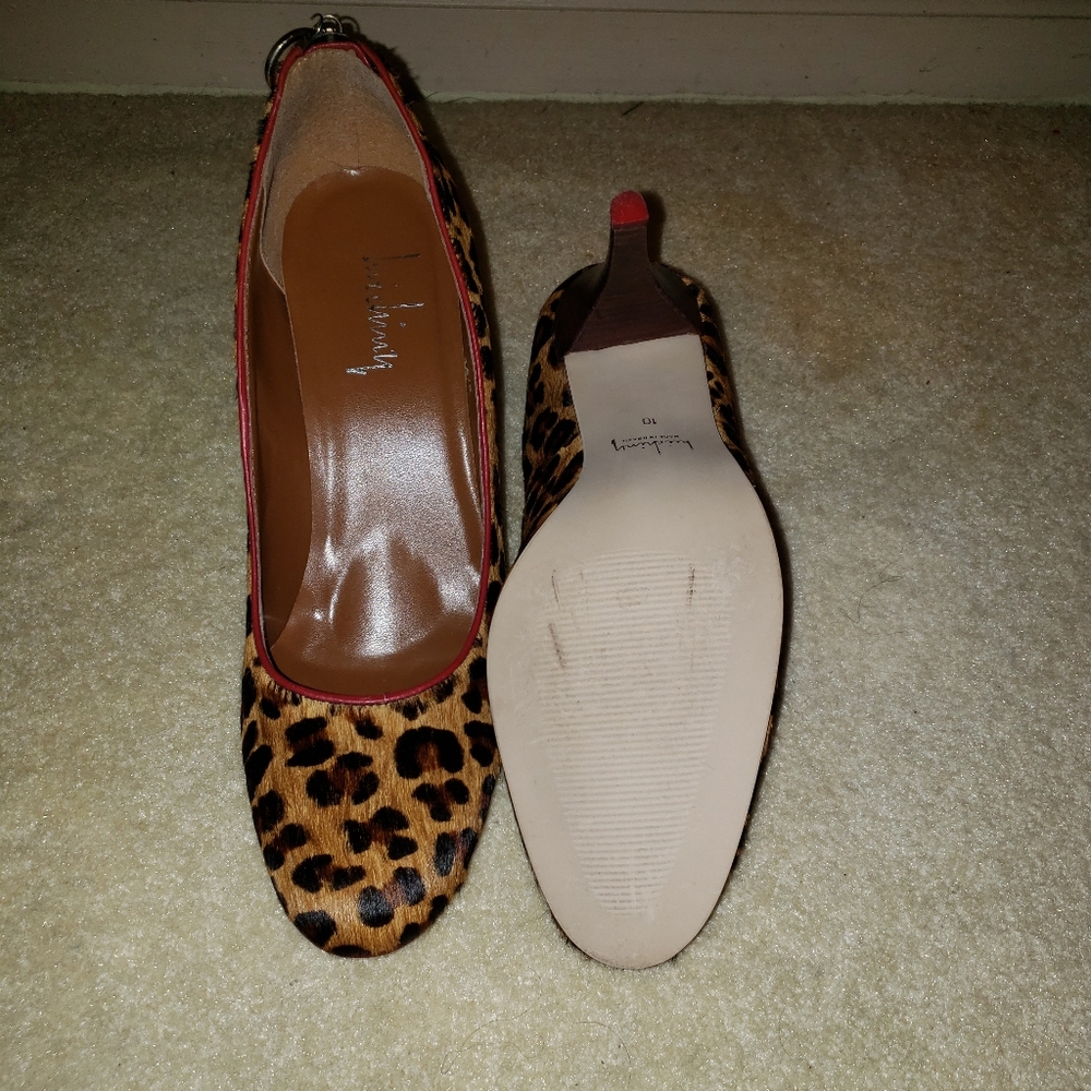 Shoes - Picture 4 of 6